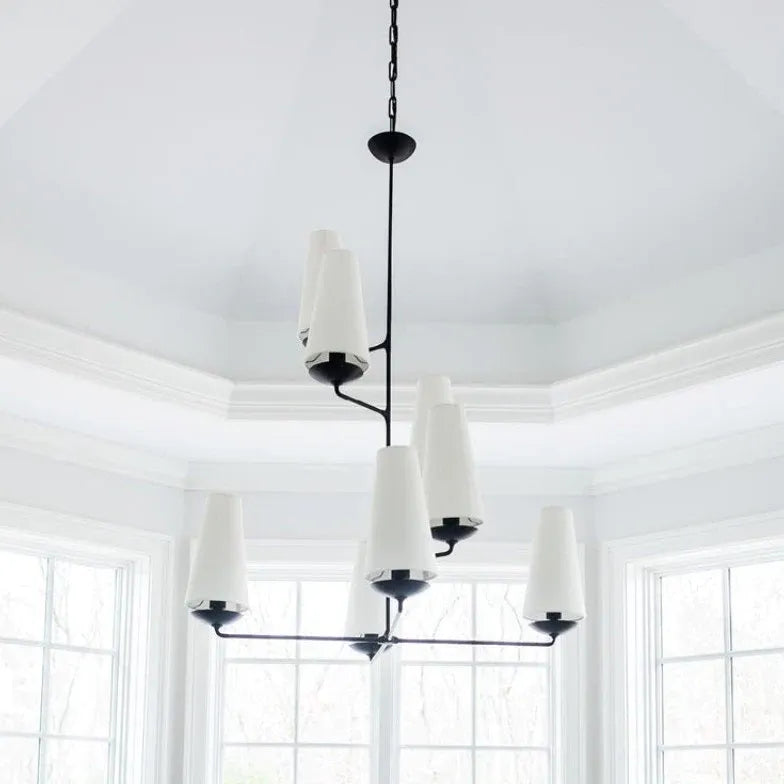 Hwoonkamer kroonluchter met witte kap en ketting