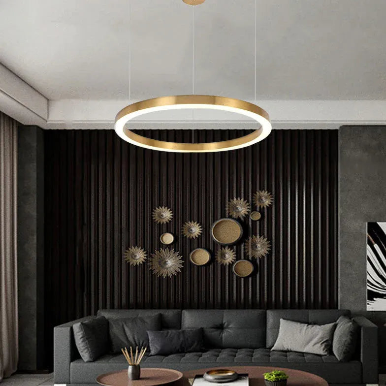 Led lamp rond gouden woonkamer