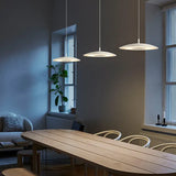 Licht voor keuken in witte schijfvorm