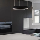 Zwart hanglamp in ronde vorm met dimfunctie