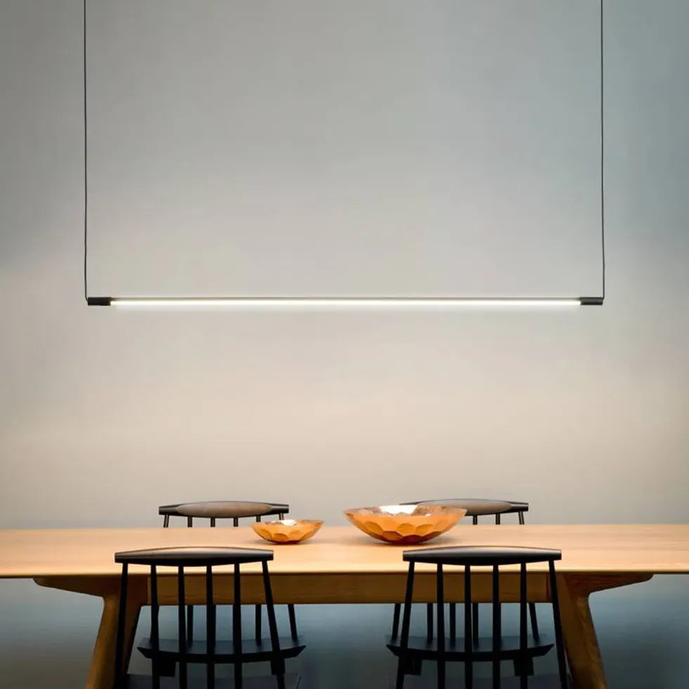 Hanglamp zwart eettafel met lineaire stijl