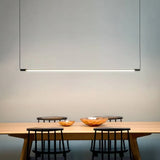 Hanglamp zwart eettafel met lineaire stijl