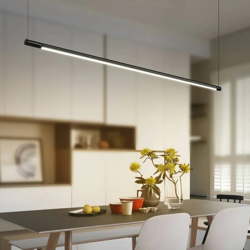Hanglamp zwart eettafel met lineaire stijl