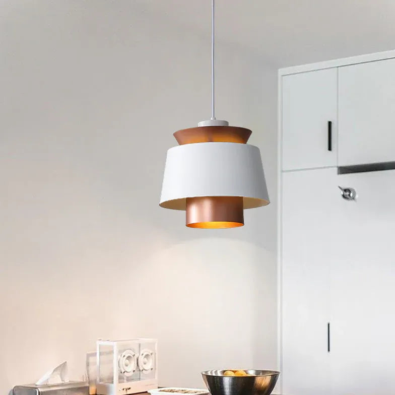 Zwarte hanglamp met dubbele kap voor de slaapkamer