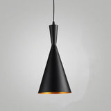 Moderne hanglamp zwart in conische minimalistische stijl