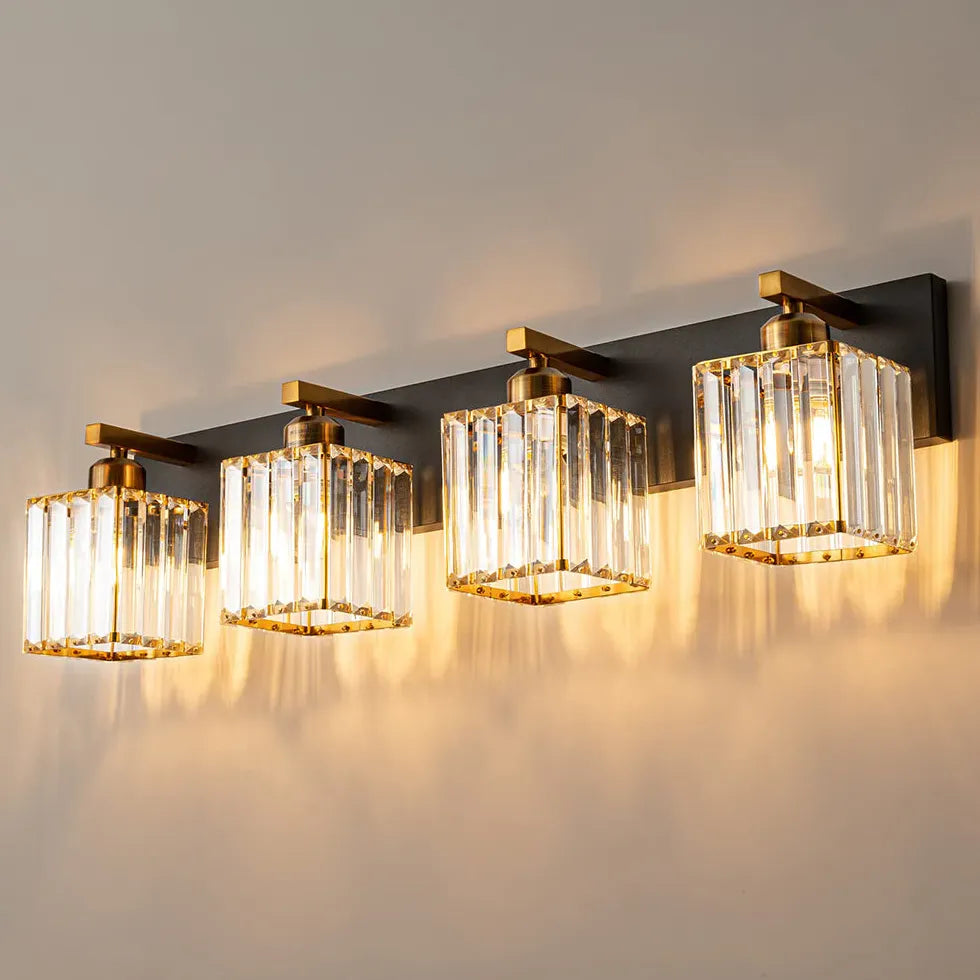 Wandlamp badkamer messing met kristalaccenten