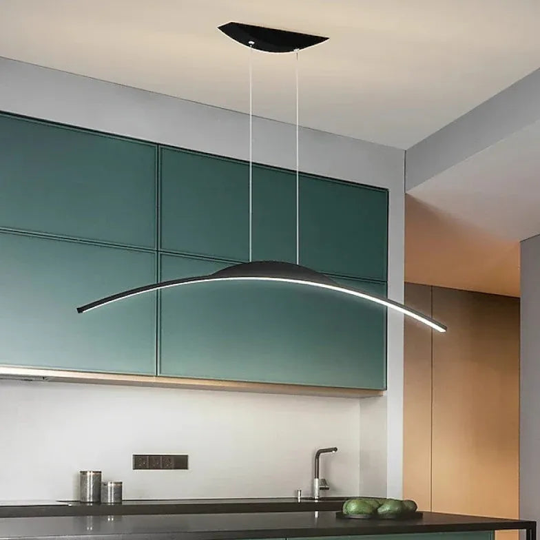 Hanglamp langwerpig zwart voor keuken boogvorm