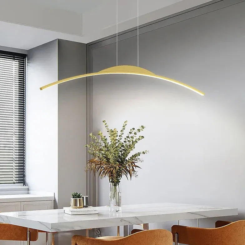 Hanglamp langwerpig zwart voor keuken boogvorm