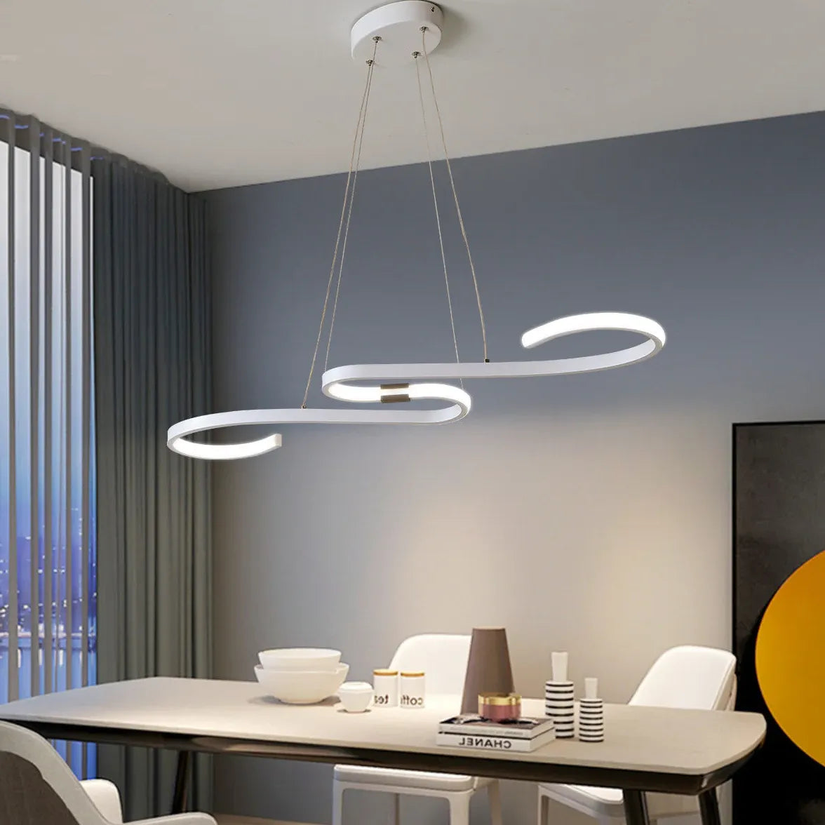 Eetkamer lamp design zwart met kromming