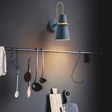 Wandlamp met blauwe lampenkap binnenverlichting