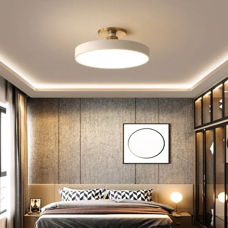 Zwart plafond slaapkamer moderne ronde verlichting