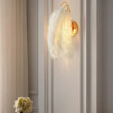 Muur verlichting binnen witte veren