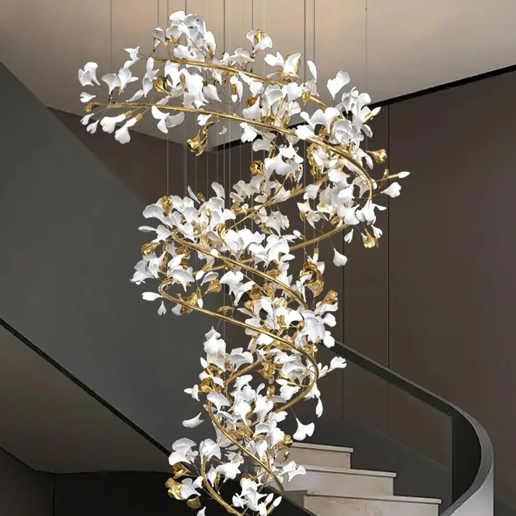 Luxe kroonluchters met ginkgo bladeren