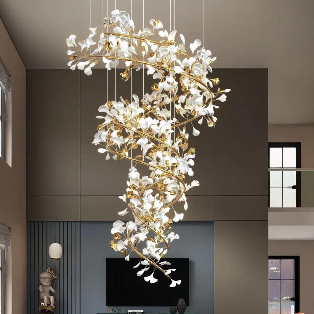 Luxe kroonluchters met ginkgo bladeren