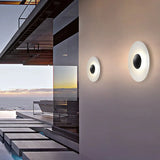 Buiten wandlamp wit metalen schijf