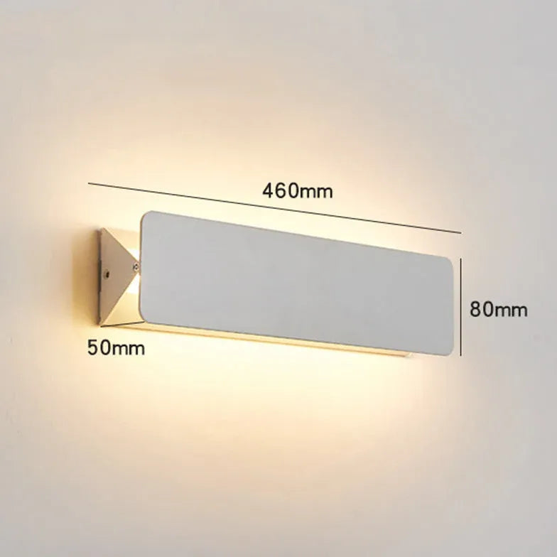 Wandlamp rechthoekig wit metaal binnen