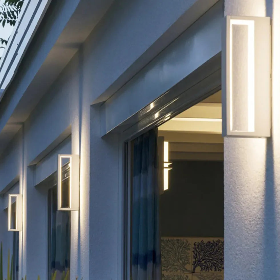 Wand verlichting buiten grijs met wandlamp