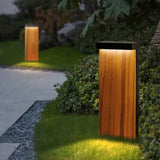 Houten lantaarnpaal voor tuinpad verlichting