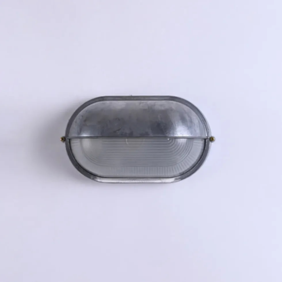Buiten muurlamp zilver met industrieel