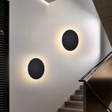 Wandlamp rond zwart met metalen ontwerp