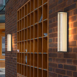 Buitenlamp wand zwart in lantaarnvormig ontwerp