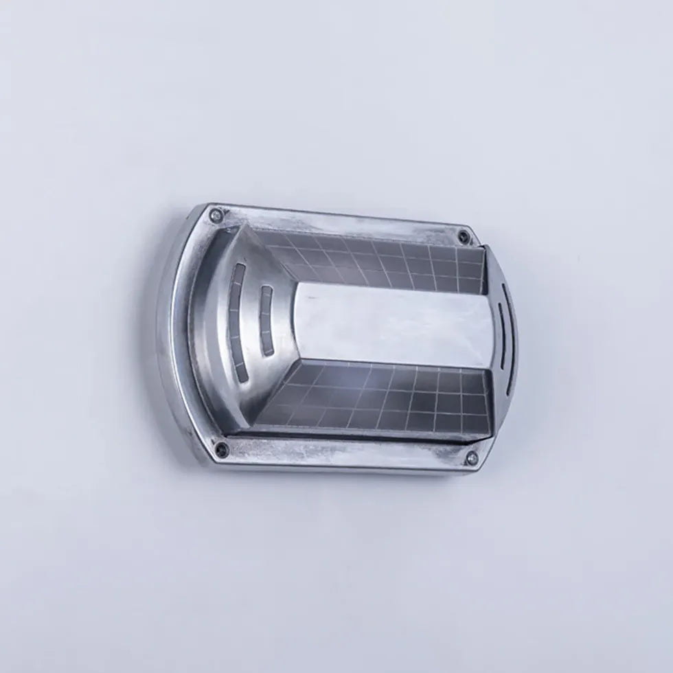 Buiten muurlamp zilver met industrieel