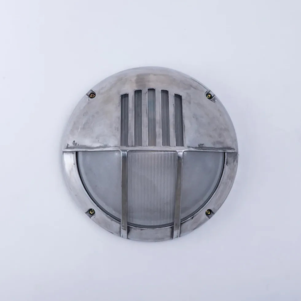 Buiten muurlamp zilver met industrieel