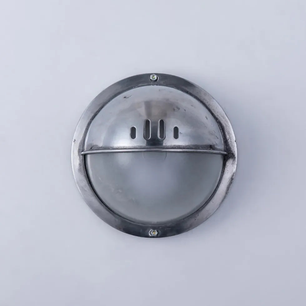 Buiten muurlamp zilver met industrieel