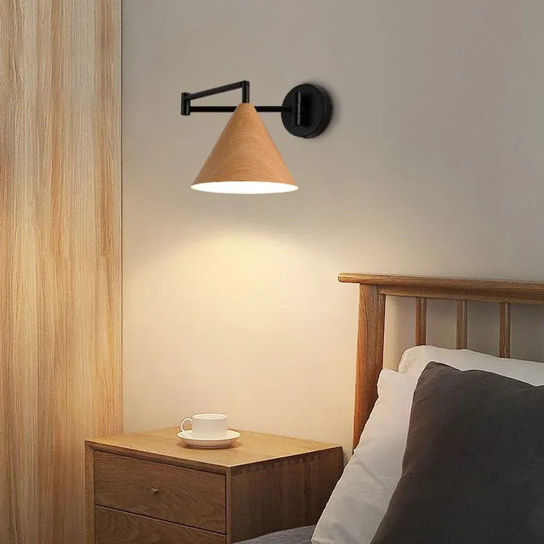Leeslamp wandbevestiging met verstelbare kegelvorm