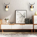 Muurlamp woonkamer in moderne hertengewei stijl