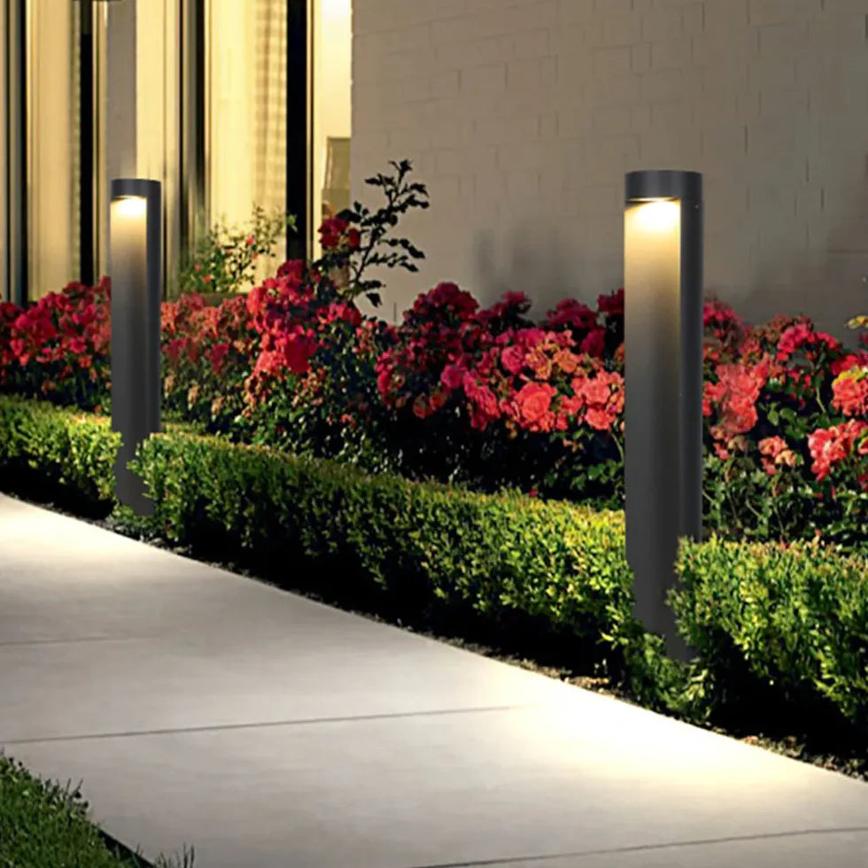 Cilindervormige padverlichting zwarte buiten verlichtingspaal