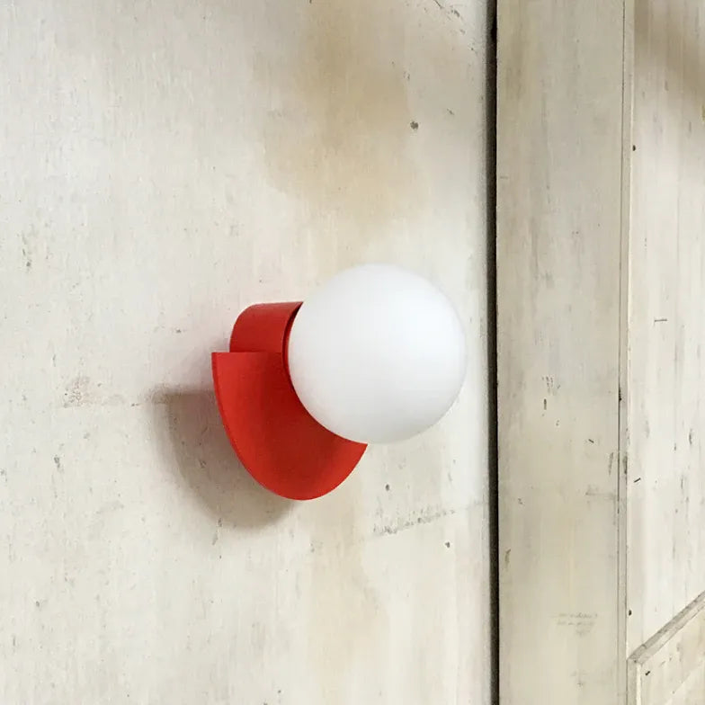 Zwarte wandlamp slaapkamer met moderne halve cirkel