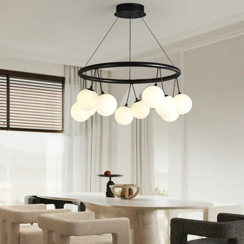 Hanglampen zwart ring en glazen bollen