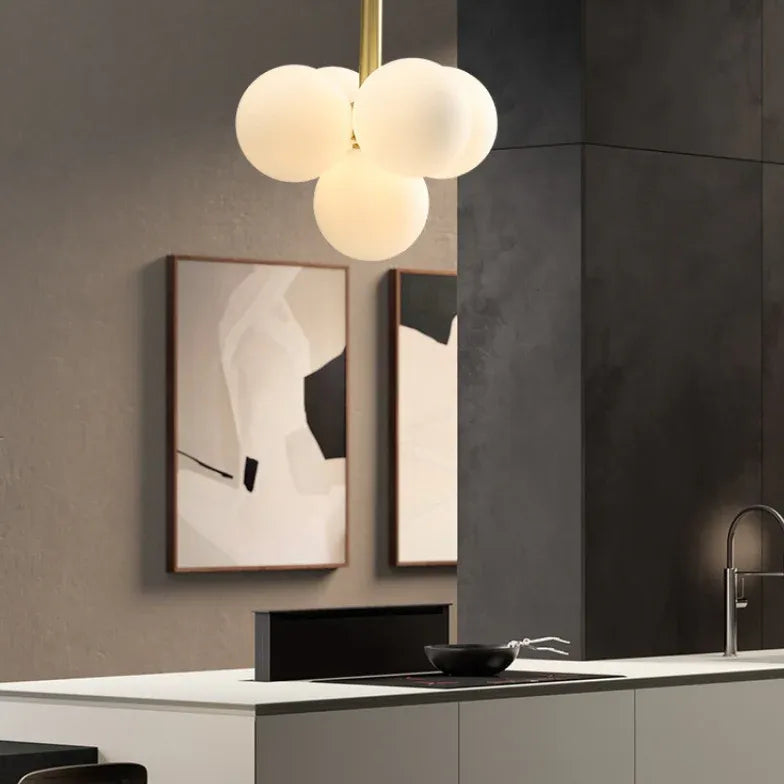 Keukenlicht modern 5 lampen in wit en goud