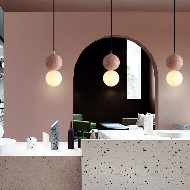 Bollamp hanglamp van steen slaapkamer